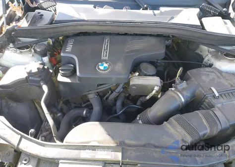 2015 BMW X1 Sdrive28I z USA, uszkodzony, nr VIN WBAVM1C50FV319186